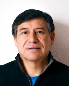 Víctor M. Reyes Gómez ►